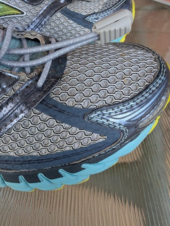 Women's Brooks Ghost 6 Running Shoes Size 9 Wide - Picture 9 of 12